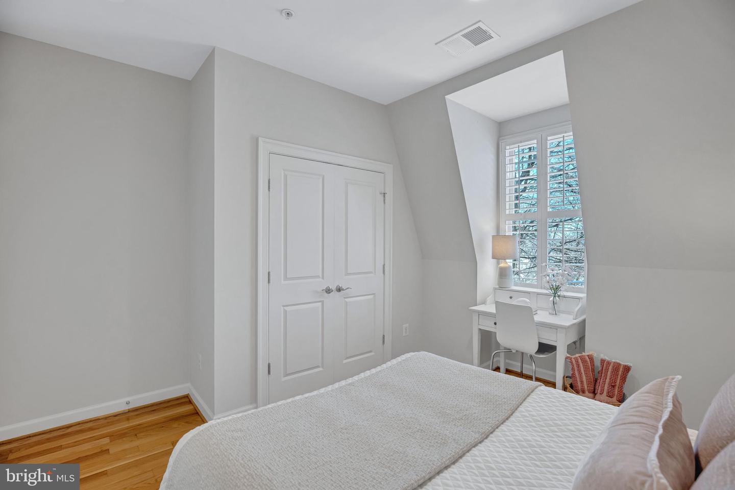 1820 CARPENTER RD, ALEXANDRIA, Virginia 22314, 4 Bedrooms Bedrooms, ,3 BathroomsBathrooms,Residential,For sale,1820 CARPENTER RD,VAAX2051828 MLS # VAAX2051828