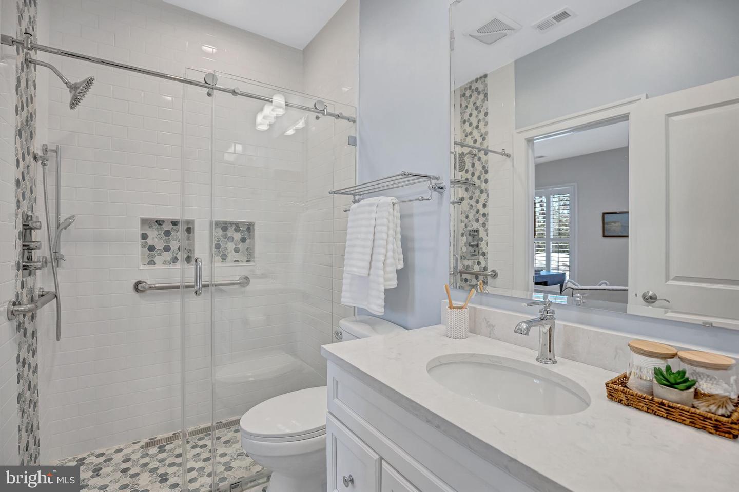 1820 CARPENTER RD, ALEXANDRIA, Virginia 22314, 4 Bedrooms Bedrooms, ,3 BathroomsBathrooms,Residential,For sale,1820 CARPENTER RD,VAAX2051828 MLS # VAAX2051828