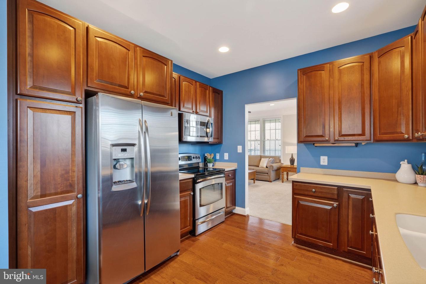 6920 NETHERSTONE CT, GAINESVILLE, Virginia 20155, 2 Bedrooms Bedrooms, ,3 BathroomsBathrooms,Residential,For sale,6920 NETHERSTONE CT,VAPW2107960 MLS # VAPW2107960