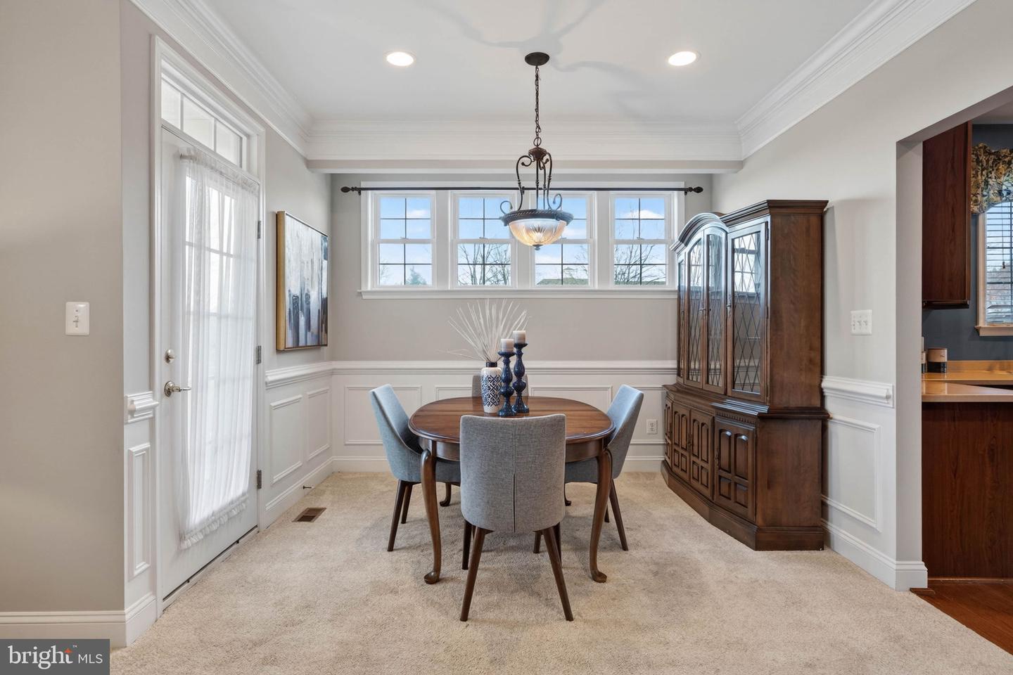 6920 NETHERSTONE CT, GAINESVILLE, Virginia 20155, 2 Bedrooms Bedrooms, ,3 BathroomsBathrooms,Residential,For sale,6920 NETHERSTONE CT,VAPW2107960 MLS # VAPW2107960