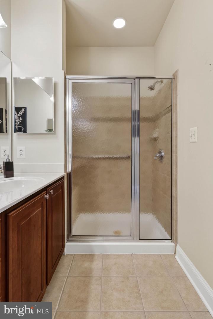 6920 NETHERSTONE CT, GAINESVILLE, Virginia 20155, 2 Bedrooms Bedrooms, ,3 BathroomsBathrooms,Residential,For sale,6920 NETHERSTONE CT,VAPW2107960 MLS # VAPW2107960