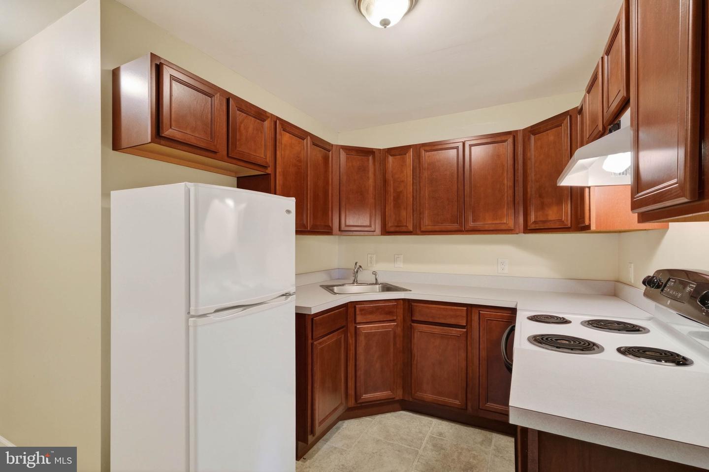 6920 NETHERSTONE CT, GAINESVILLE, Virginia 20155, 2 Bedrooms Bedrooms, ,3 BathroomsBathrooms,Residential,For sale,6920 NETHERSTONE CT,VAPW2107960 MLS # VAPW2107960