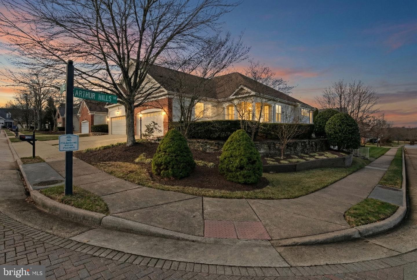 6920 NETHERSTONE CT, GAINESVILLE, Virginia 20155, 2 Bedrooms Bedrooms, ,3 BathroomsBathrooms,Residential,For sale,6920 NETHERSTONE CT,VAPW2107960 MLS # VAPW2107960