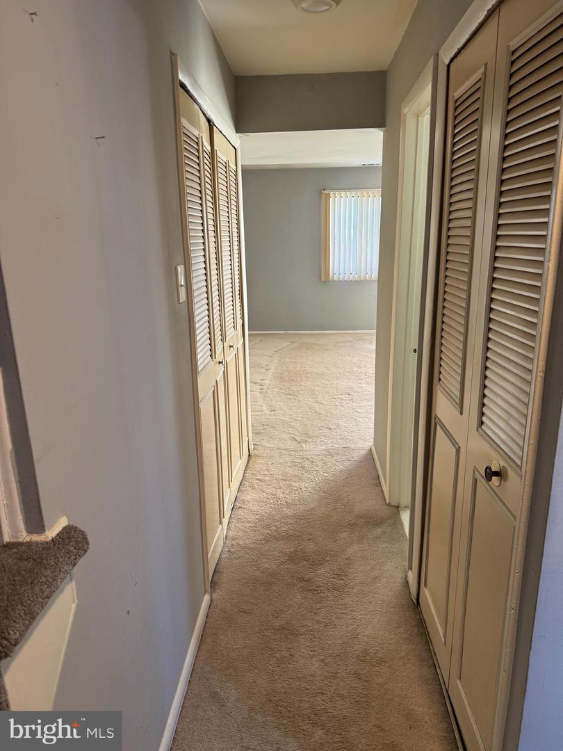 126 RICHLAND CIR, STERLING, Virginia 20164, 3 Bedrooms Bedrooms, ,1 BathroomBathrooms,Residential,For sale,126 RICHLAND CIR,VALO2112520 MLS # VALO2112520