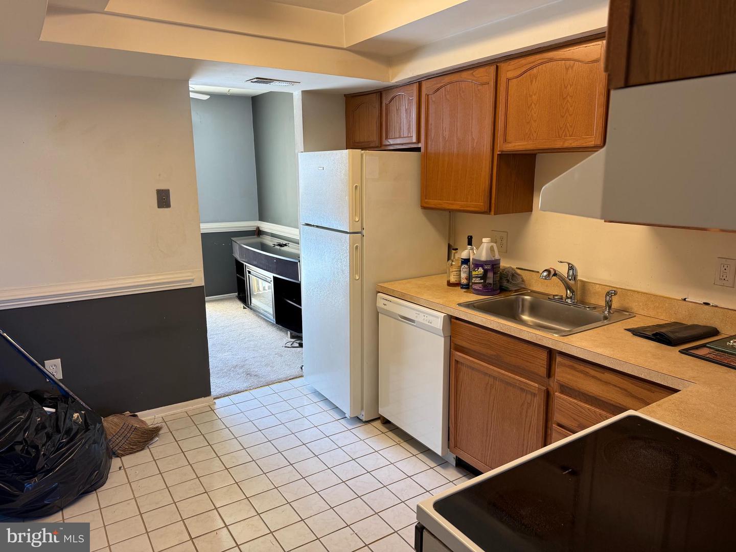 126 RICHLAND CIR, STERLING, Virginia 20164, 3 Bedrooms Bedrooms, ,1 BathroomBathrooms,Residential,For sale,126 RICHLAND CIR,VALO2112520 MLS # VALO2112520