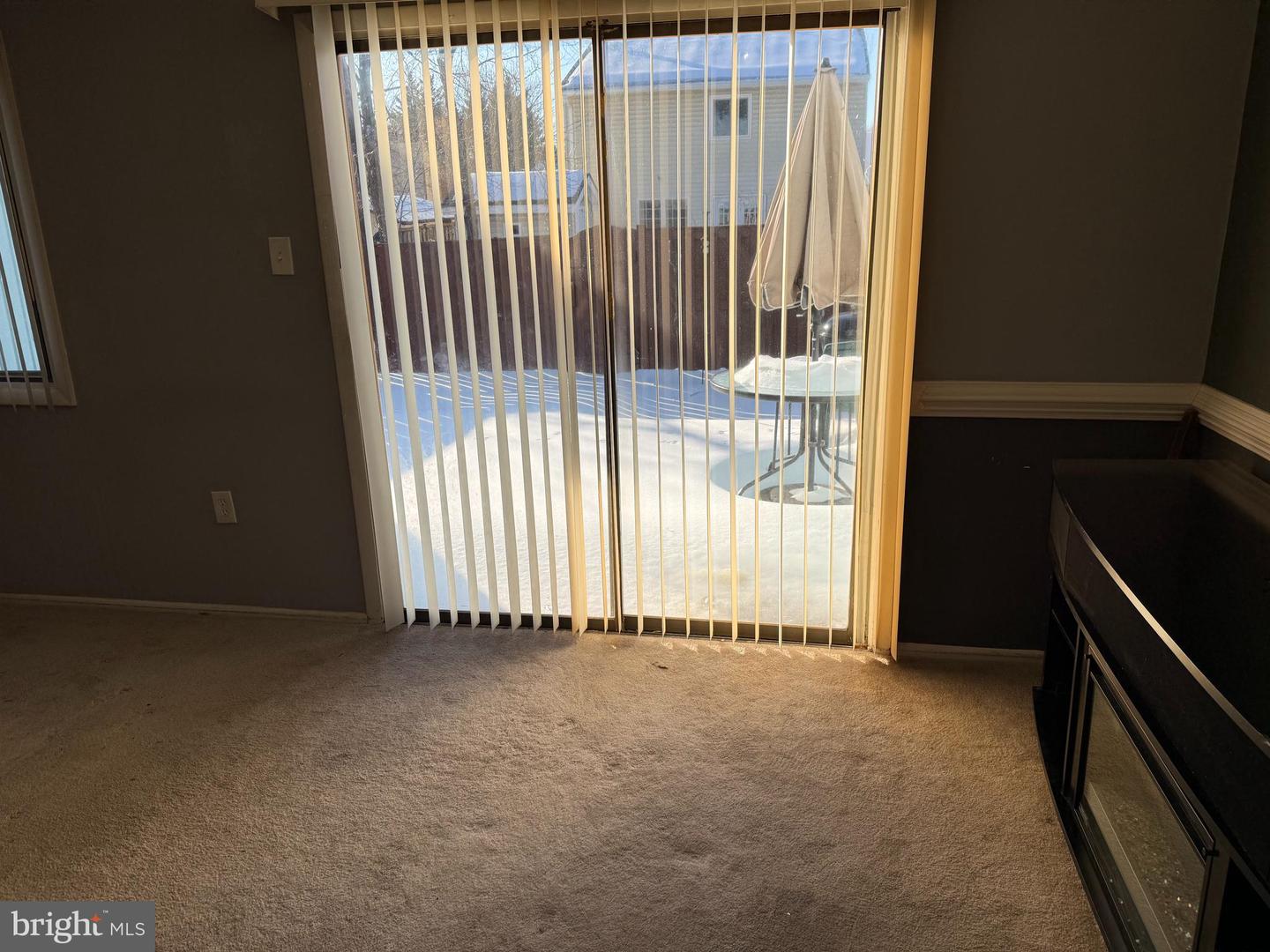 126 RICHLAND CIR, STERLING, Virginia 20164, 3 Bedrooms Bedrooms, ,1 BathroomBathrooms,Residential,For sale,126 RICHLAND CIR,VALO2112520 MLS # VALO2112520