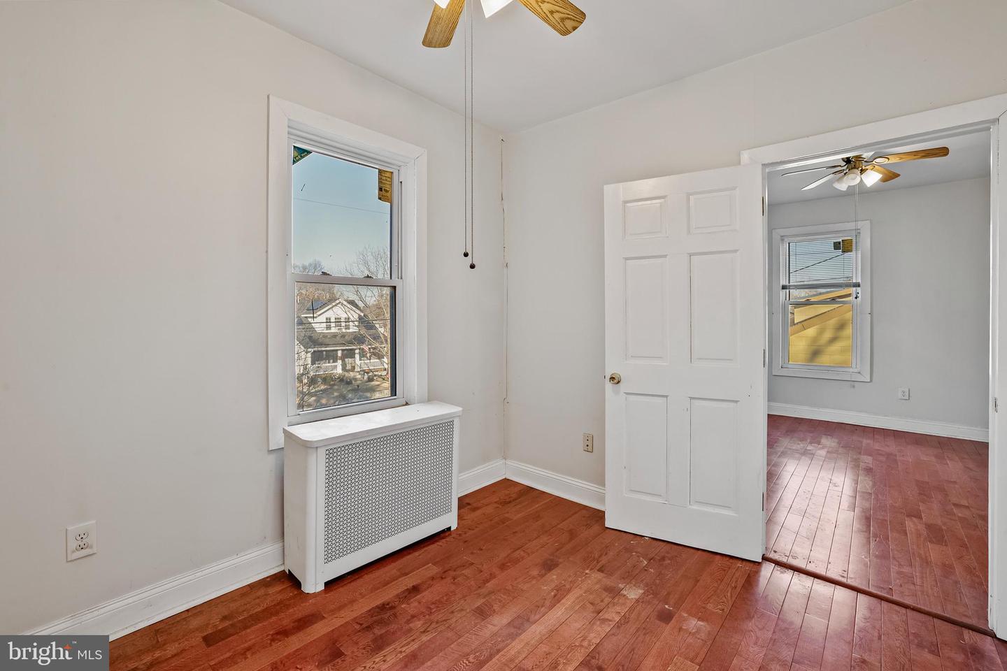 1811 LAWRENCE ST NE, WASHINGTON, District Of Columbia 20018, 5 Bedrooms Bedrooms, 14 Rooms Rooms,2 BathroomsBathrooms,Residential,For sale,1811 LAWRENCE ST NE,DCDC2235634 MLS # DCDC2235634