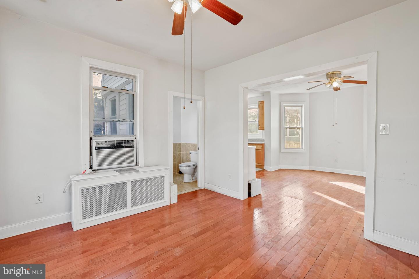 1811 LAWRENCE ST NE, WASHINGTON, District Of Columbia 20018, 5 Bedrooms Bedrooms, 14 Rooms Rooms,2 BathroomsBathrooms,Residential,For sale,1811 LAWRENCE ST NE,DCDC2235634 MLS # DCDC2235634