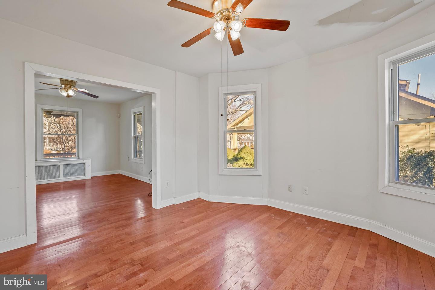 1811 LAWRENCE ST NE, WASHINGTON, District Of Columbia 20018, 5 Bedrooms Bedrooms, 14 Rooms Rooms,2 BathroomsBathrooms,Residential,For sale,1811 LAWRENCE ST NE,DCDC2235634 MLS # DCDC2235634