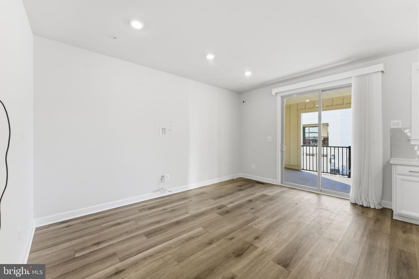 3754 MAYORS WAY, FAIRFAX, Virginia 22030, 4 Bedrooms Bedrooms, ,4 BathroomsBathrooms,Residential,For sale,3754 MAYORS WAY,VAFC2007580 MLS # VAFC2007580