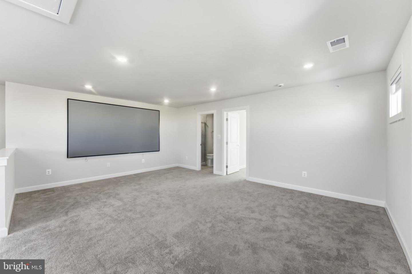 3754 MAYORS WAY, FAIRFAX, Virginia 22030, 4 Bedrooms Bedrooms, ,4 BathroomsBathrooms,Residential,For sale,3754 MAYORS WAY,VAFC2007580 MLS # VAFC2007580