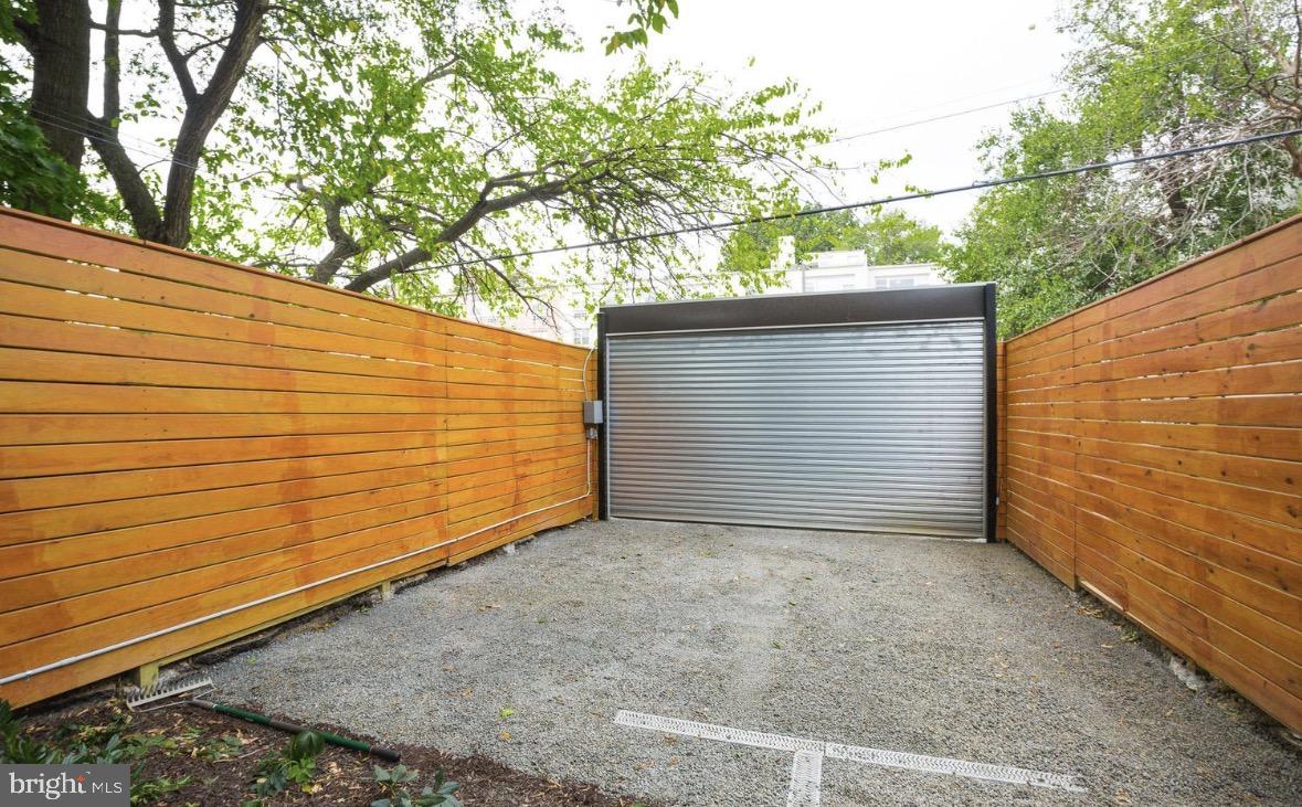 525 KENNEDY ST NW #3, WASHINGTON, District Of Columbia 20011, 3 Bedrooms Bedrooms, ,2 BathroomsBathrooms,Residential,For sale,525 KENNEDY ST NW #3,DCDC2240672 MLS # DCDC2240672