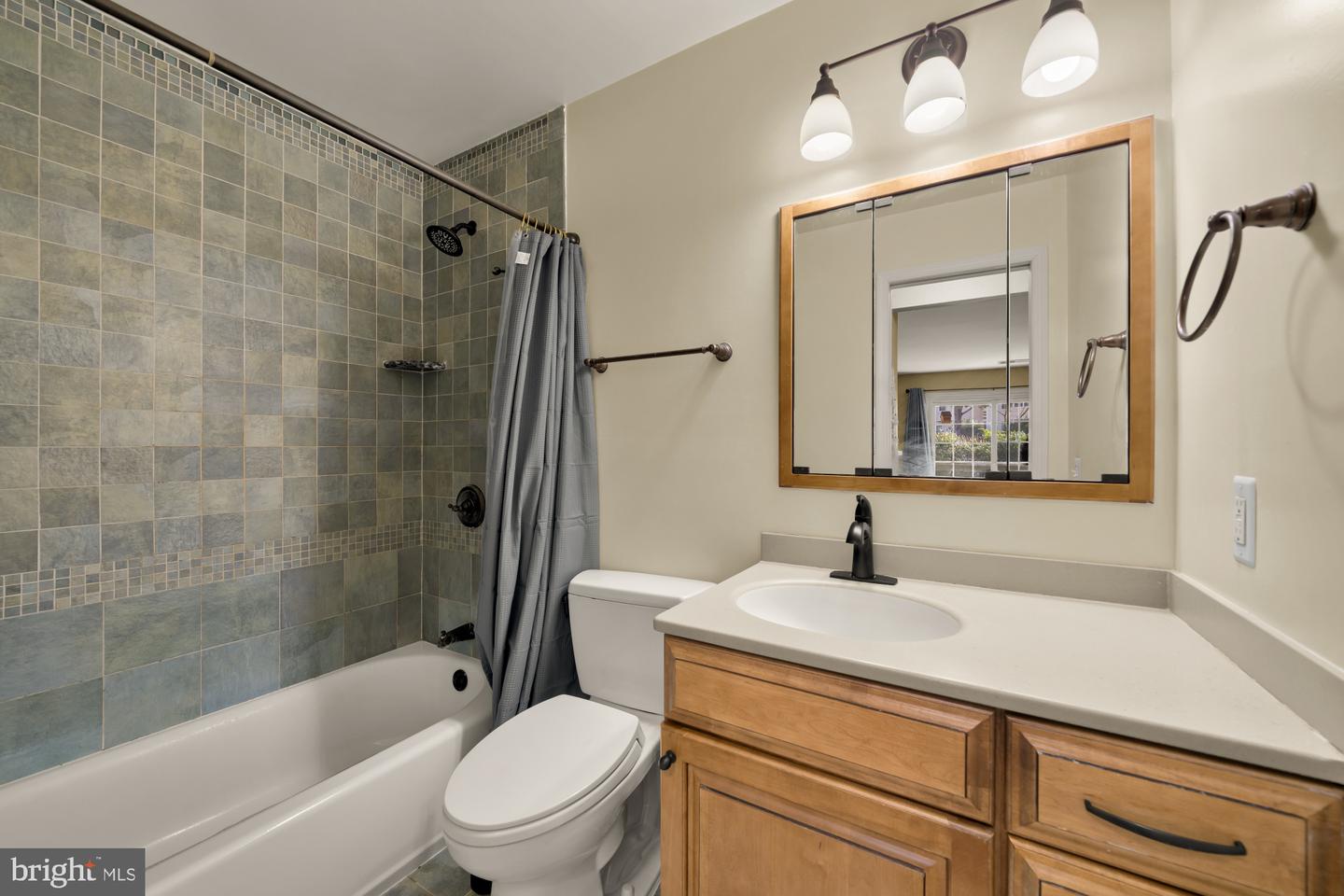 2225 LOVEDALE LN #303A, RESTON, Virginia 20191, 2 Bedrooms Bedrooms, ,2 BathroomsBathrooms,Residential,For sale,2225 LOVEDALE LN #303A,VAFX2285926 MLS # VAFX2285926