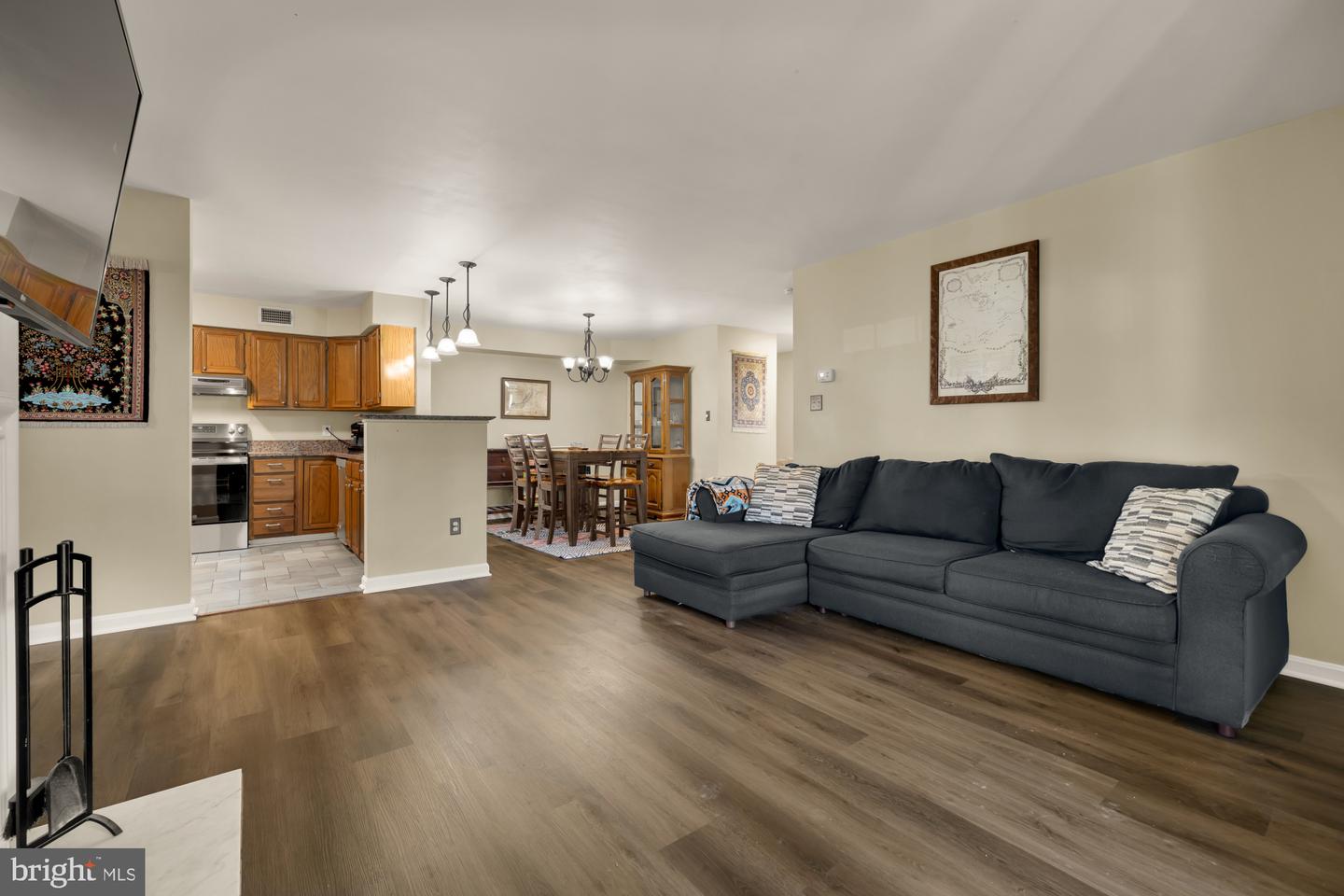 2225 LOVEDALE LN #303A, RESTON, Virginia 20191, 2 Bedrooms Bedrooms, ,2 BathroomsBathrooms,Residential,For sale,2225 LOVEDALE LN #303A,VAFX2285926 MLS # VAFX2285926