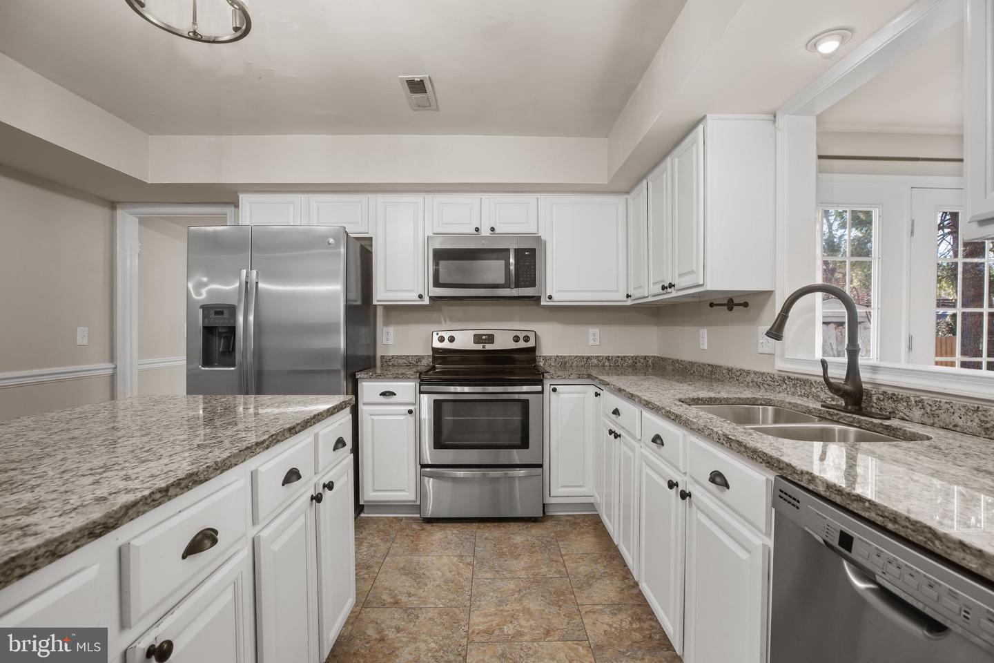 11908 KENNEDY LN, FREDERICKSBURG, Virginia 22407, 5 Bedrooms Bedrooms, ,3 BathroomsBathrooms,Residential,For sale,11908 KENNEDY LN,VASP2038754 MLS # VASP2038754