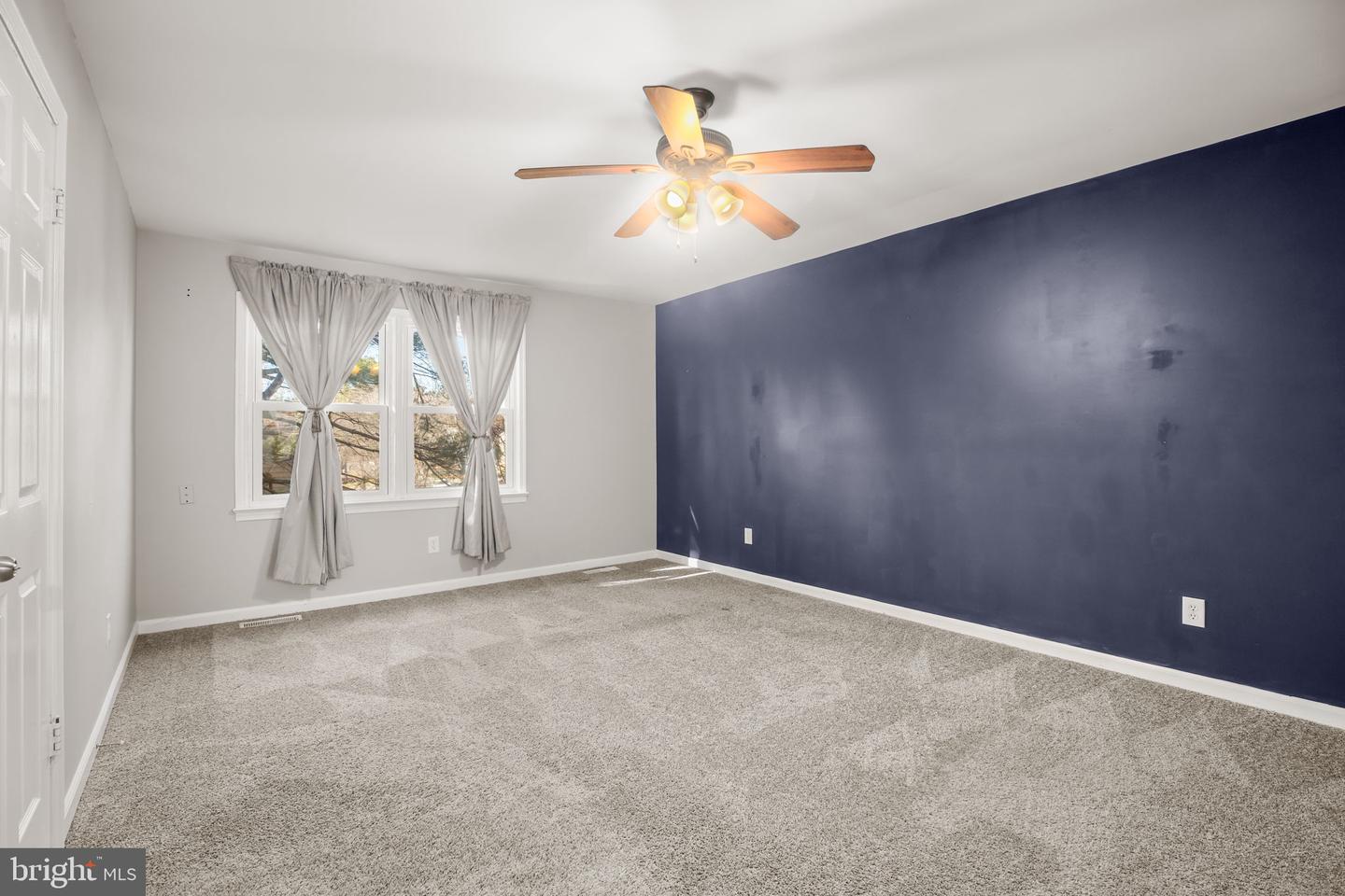 11908 KENNEDY LN, FREDERICKSBURG, Virginia 22407, 5 Bedrooms Bedrooms, ,3 BathroomsBathrooms,Residential,For sale,11908 KENNEDY LN,VASP2038754 MLS # VASP2038754