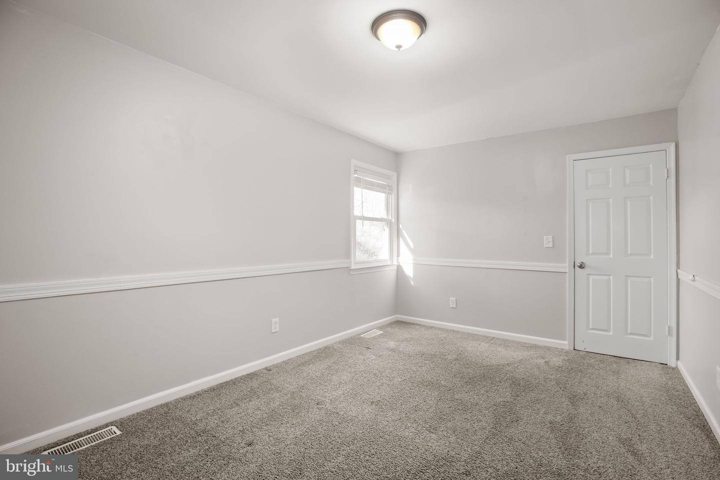 11908 KENNEDY LN, FREDERICKSBURG, Virginia 22407, 5 Bedrooms Bedrooms, ,3 BathroomsBathrooms,Residential,For sale,11908 KENNEDY LN,VASP2038754 MLS # VASP2038754