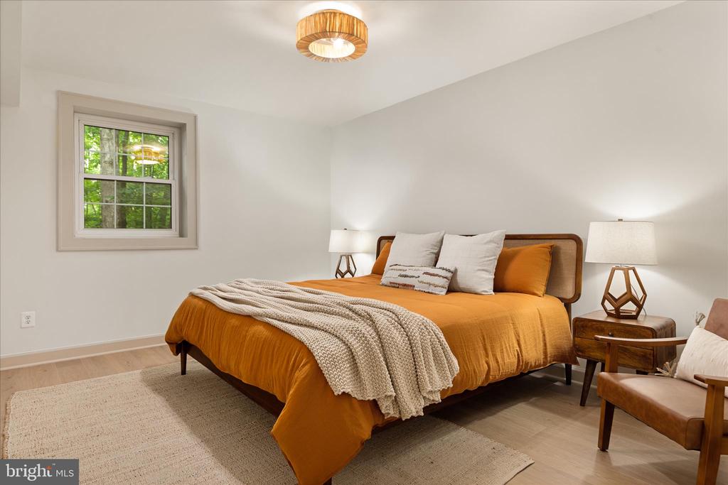 4386 LAKEWOOD DR, WARRENTON, Virginia, 4 Bedrooms Bedrooms, ,3 BathroomsBathrooms,Residential,4386 LAKEWOOD DR,VAFQ2020304 MLS # VAFQ2020304