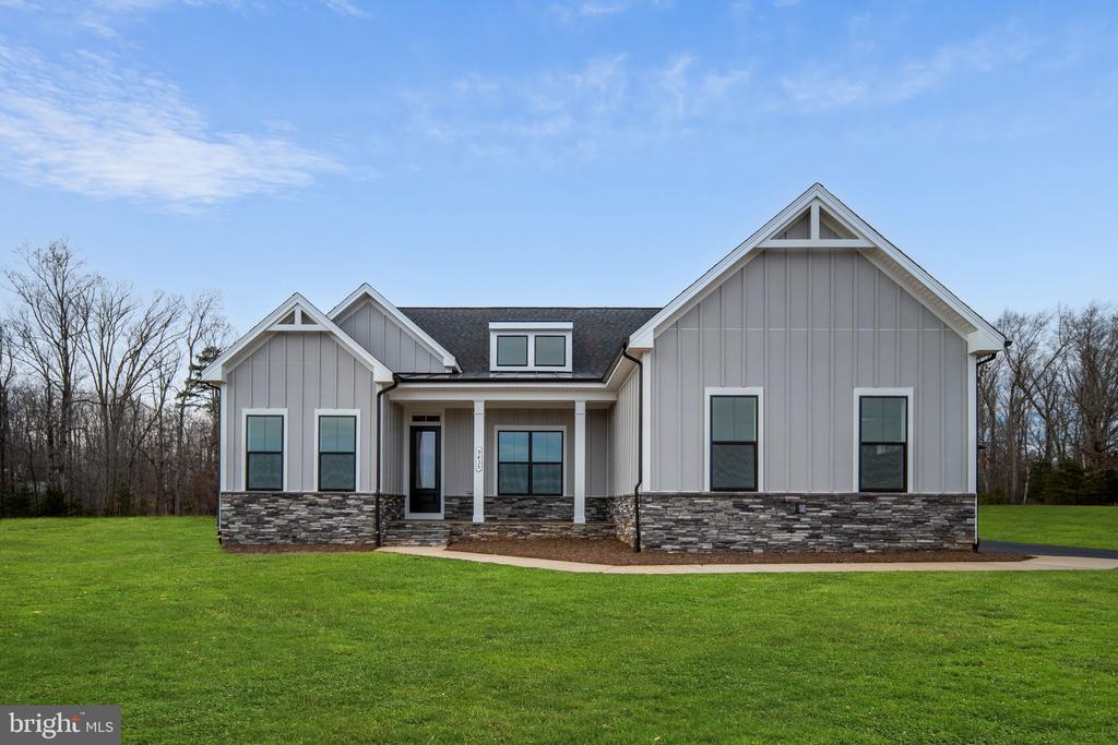 8633 ROSNI WAY, FREDERICKSBURG, Virginia 22407, 3 Bedrooms Bedrooms, ,2 BathroomsBathrooms,Residential,8633 ROSNI WAY,VASP2039020 MLS # VASP2039020