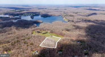 8633 ROSNI WAY, FREDERICKSBURG, Virginia 22407, 3 Bedrooms Bedrooms, ,2 BathroomsBathrooms,Residential,8633 ROSNI WAY,VASP2039020 MLS # VASP2039020