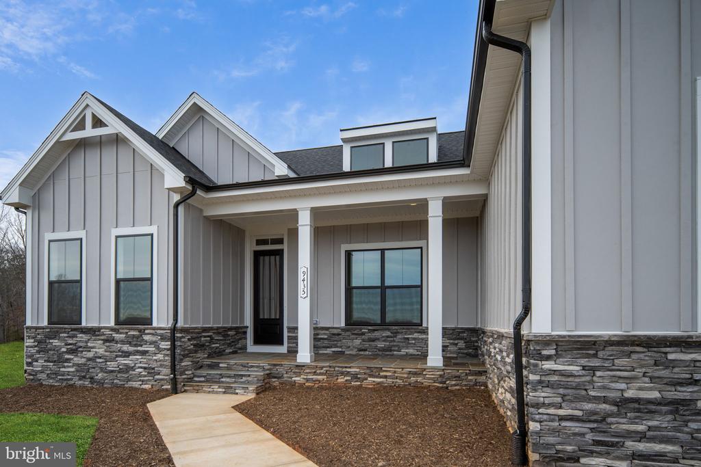 8602 ROSNI WAY, FREDERICKSBURG, Virginia 22407, 3 Bedrooms Bedrooms, ,2 BathroomsBathrooms,Residential,8602 ROSNI WAY,VASP2039018 MLS # VASP2039018