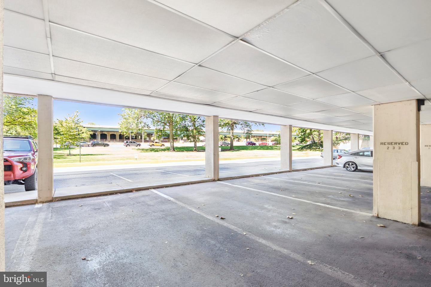 1300 ARMY NAVY DR #514, ARLINGTON, Virginia 22202, 2 Bedrooms Bedrooms, ,2 BathroomsBathrooms,Residential,For sale,1300 ARMY NAVY DR #514,VAAR2062974 MLS # VAAR2062974