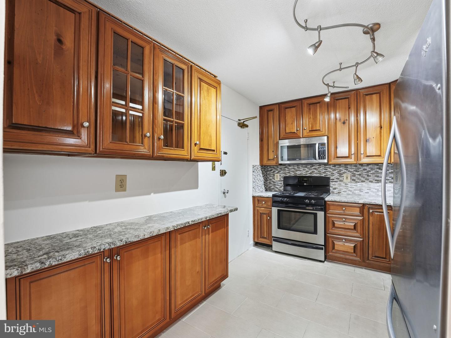 1300 ARMY NAVY DR #514, ARLINGTON, Virginia 22202, 2 Bedrooms Bedrooms, ,2 BathroomsBathrooms,Residential,For sale,1300 ARMY NAVY DR #514,VAAR2062974 MLS # VAAR2062974