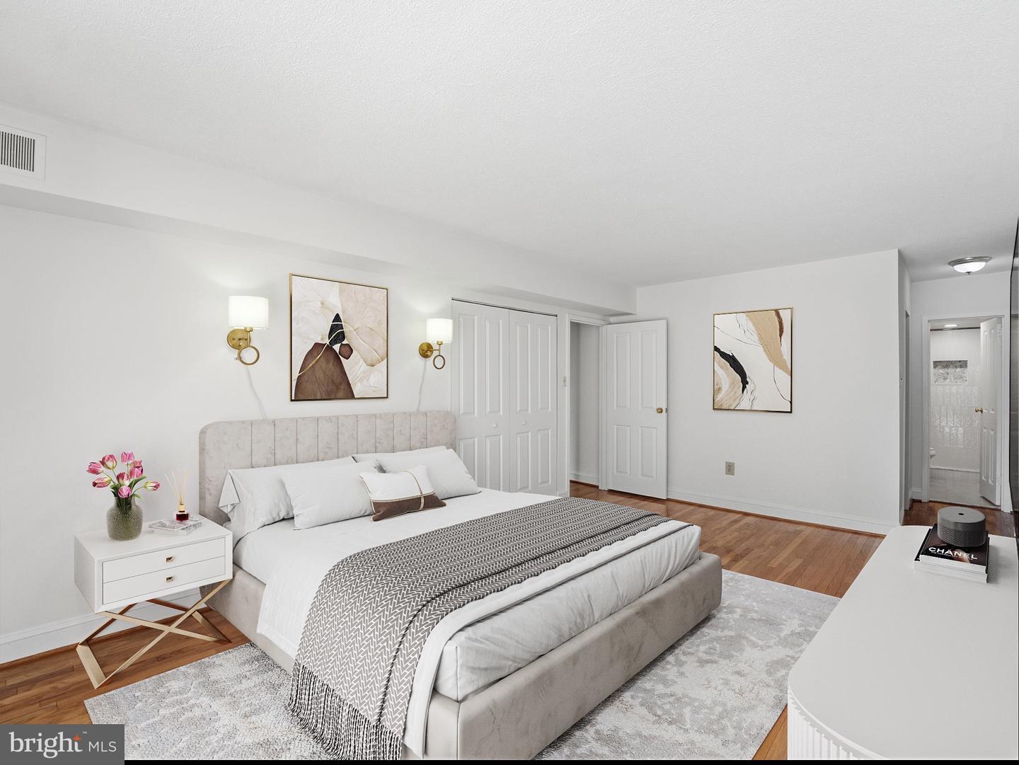 1300 ARMY NAVY DR #514, ARLINGTON, Virginia 22202, 2 Bedrooms Bedrooms, ,2 BathroomsBathrooms,Residential,For sale,1300 ARMY NAVY DR #514,VAAR2062974 MLS # VAAR2062974