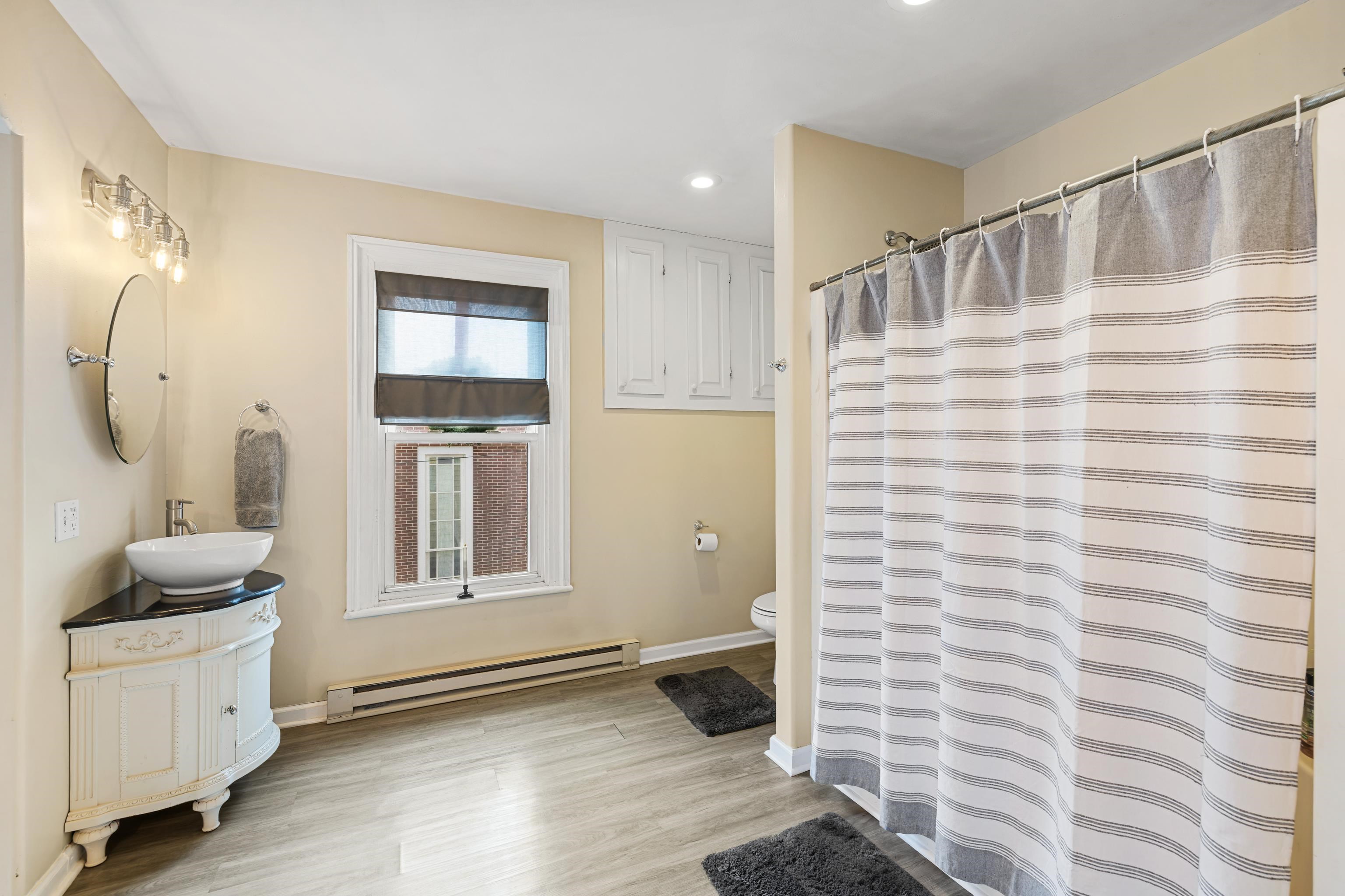 8981 HIGHLAND TPKE, MCDOWELL, Virginia 24458, 3 Bedrooms Bedrooms, ,2 BathroomsBathrooms,Residential,8981 HIGHLAND TPKE,672969 MLS # 672969