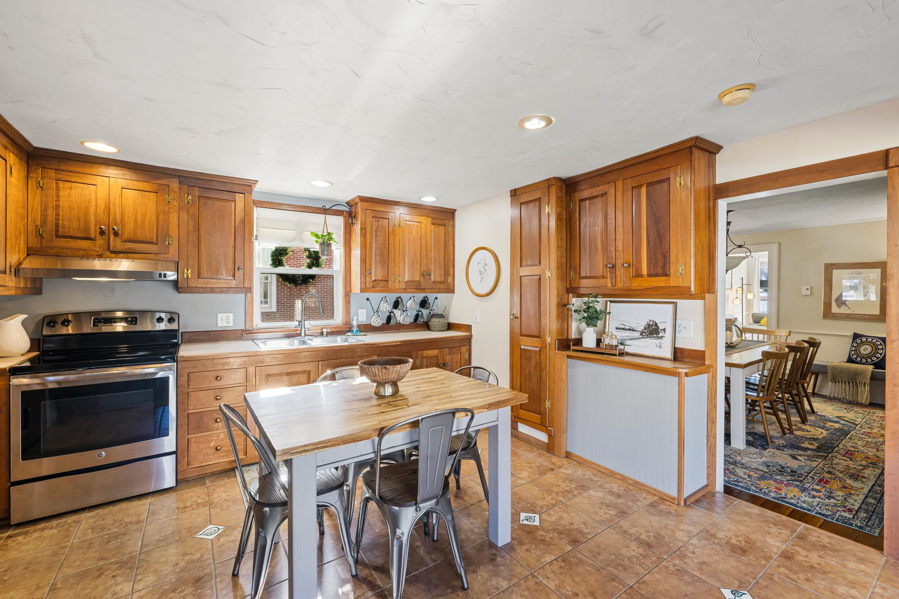 8981 HIGHLAND TPKE, MCDOWELL, Virginia 24458, 3 Bedrooms Bedrooms, ,2 BathroomsBathrooms,Residential,8981 HIGHLAND TPKE,672969 MLS # 672969