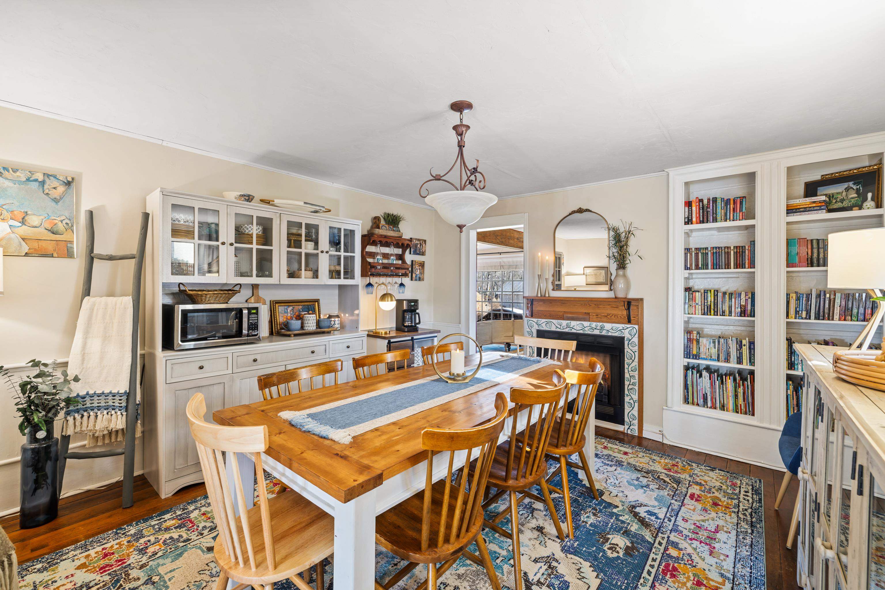 8981 HIGHLAND TPKE, MCDOWELL, Virginia 24458, 3 Bedrooms Bedrooms, ,2 BathroomsBathrooms,Residential,8981 HIGHLAND TPKE,672969 MLS # 672969