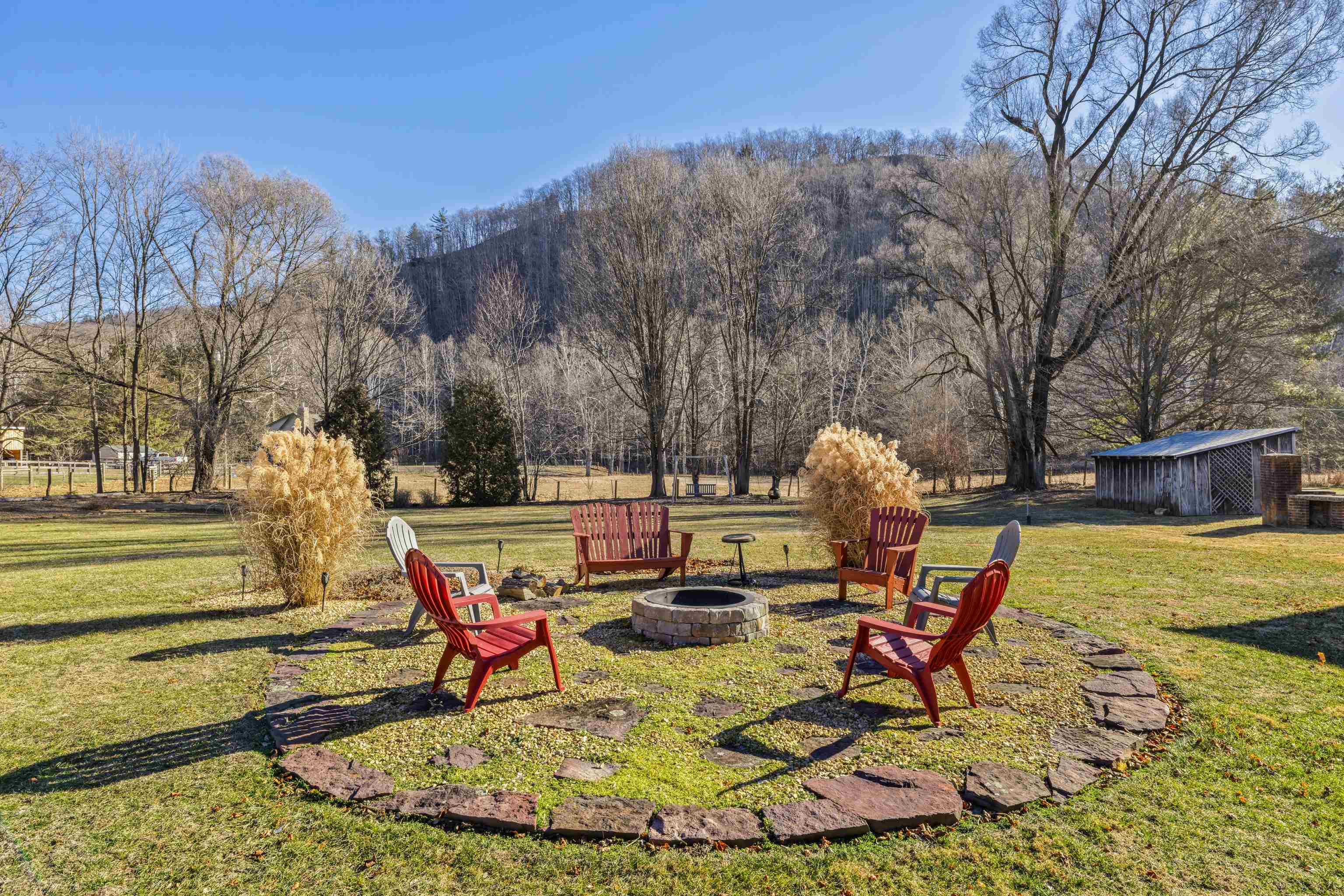 8981 HIGHLAND TPKE, MCDOWELL, Virginia 24458, 3 Bedrooms Bedrooms, ,2 BathroomsBathrooms,Residential,8981 HIGHLAND TPKE,672969 MLS # 672969