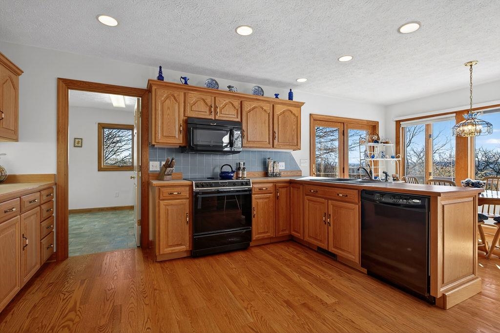 35 TALIAFERRO DR, CHURCHVILLE, Virginia 24421, 3 Bedrooms Bedrooms, ,3 BathroomsBathrooms,Residential,35 TALIAFERRO DR,672970 MLS # 672970