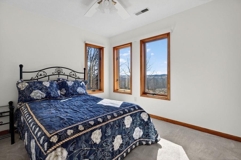 35 TALIAFERRO DR, CHURCHVILLE, Virginia 24421, 3 Bedrooms Bedrooms, ,3 BathroomsBathrooms,Residential,35 TALIAFERRO DR,672970 MLS # 672970