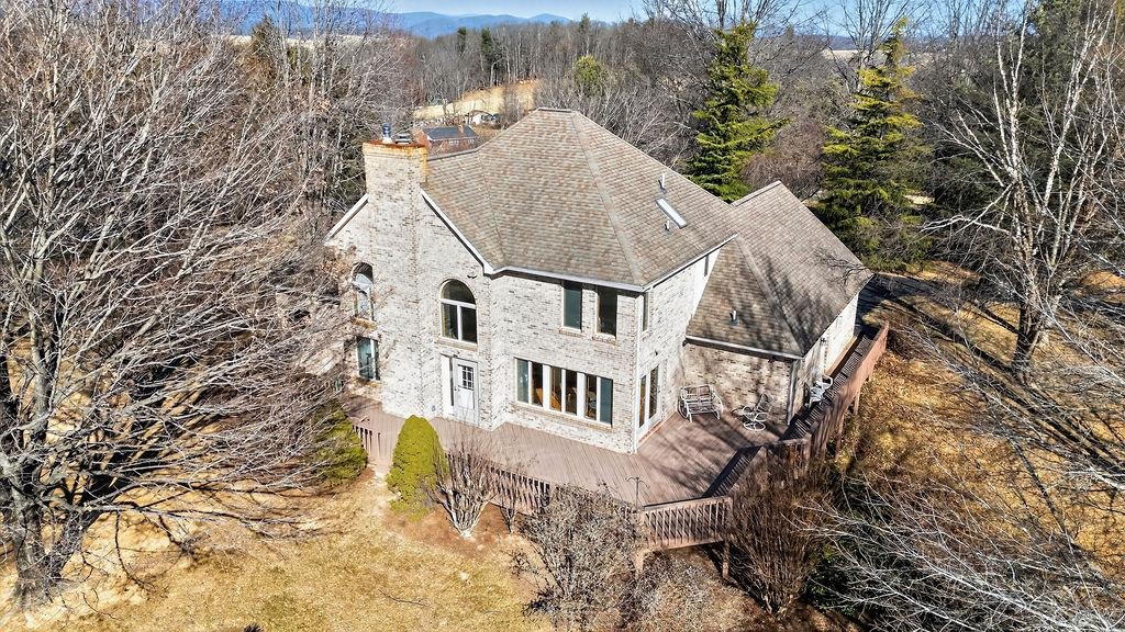 35 TALIAFERRO DR, CHURCHVILLE, Virginia 24421, 3 Bedrooms Bedrooms, ,3 BathroomsBathrooms,Residential,35 TALIAFERRO DR,672970 MLS # 672970