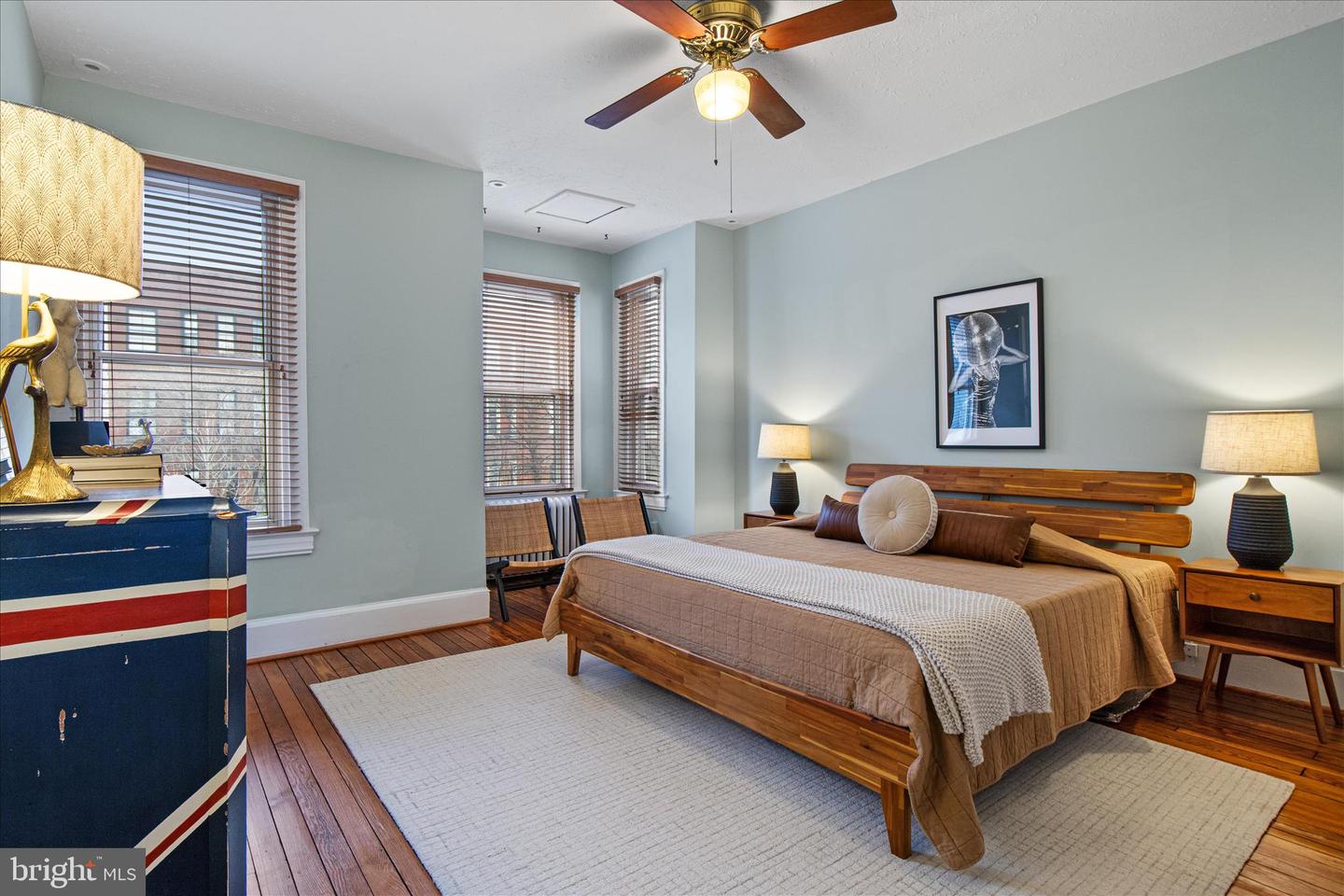 140 11TH ST NE, WASHINGTON, District Of Columbia 20002, 4 Bedrooms Bedrooms, ,2 BathroomsBathrooms,Residential,For sale,140 11TH ST NE,DCDC2223928 MLS # DCDC2223928