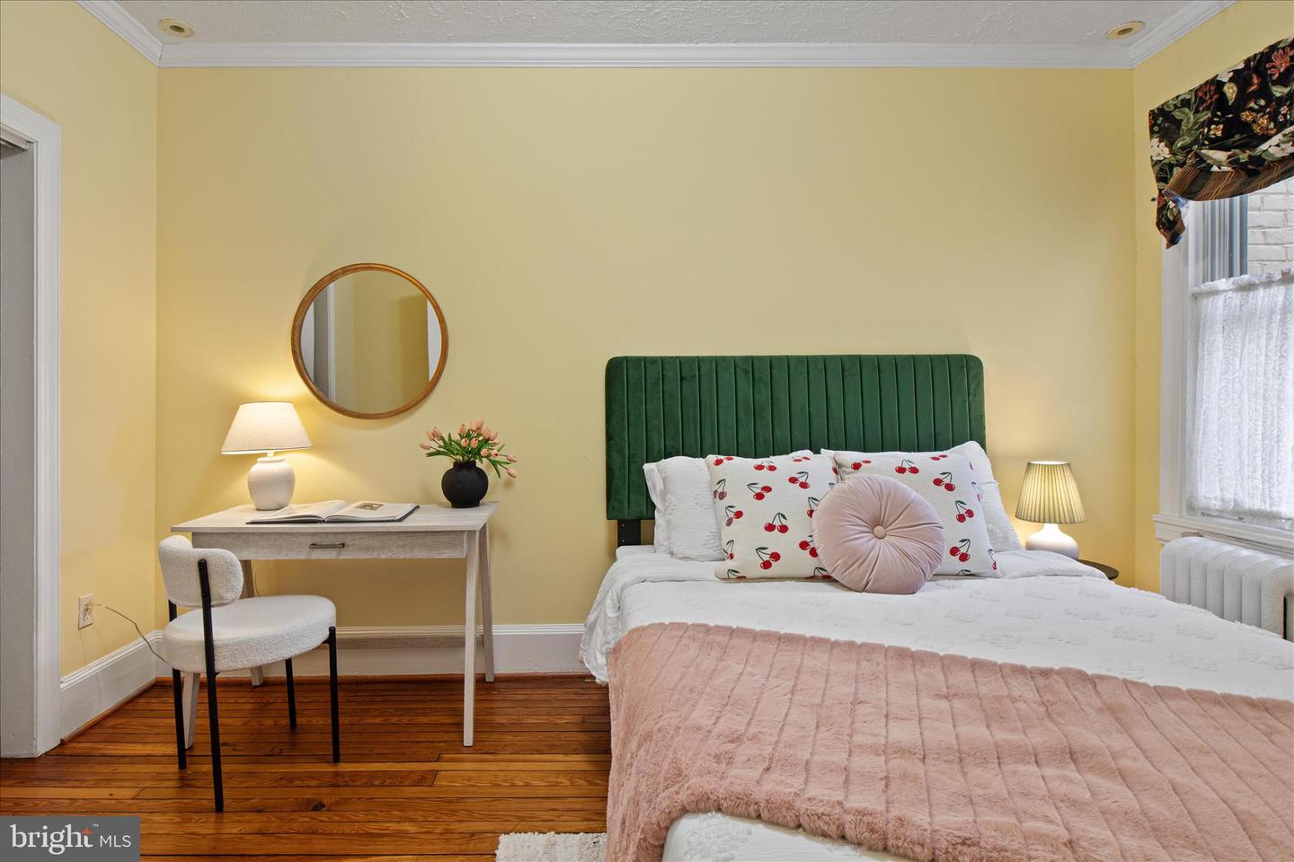 140 11TH ST NE, WASHINGTON, District Of Columbia 20002, 4 Bedrooms Bedrooms, ,2 BathroomsBathrooms,Residential,For sale,140 11TH ST NE,DCDC2223928 MLS # DCDC2223928