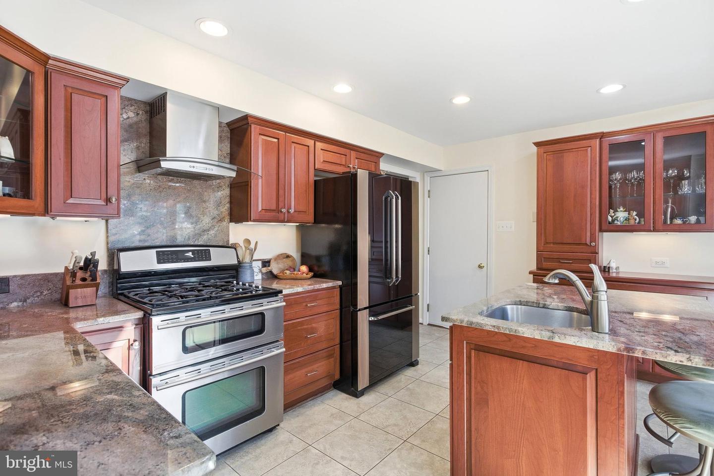 8623 PAPPAS WAY, ANNANDALE, Virginia 22003, 4 Bedrooms Bedrooms, ,2 BathroomsBathrooms,Residential,For sale,8623 PAPPAS WAY,VAFX2269806 MLS # VAFX2269806