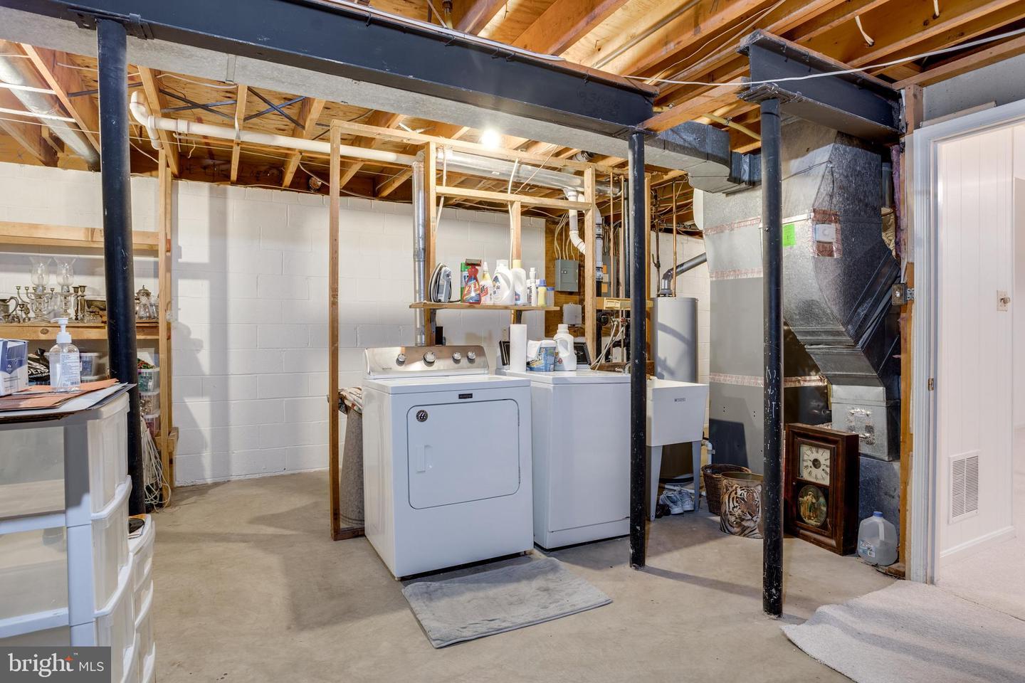 8623 PAPPAS WAY, ANNANDALE, Virginia 22003, 4 Bedrooms Bedrooms, ,2 BathroomsBathrooms,Residential,For sale,8623 PAPPAS WAY,VAFX2269806 MLS # VAFX2269806