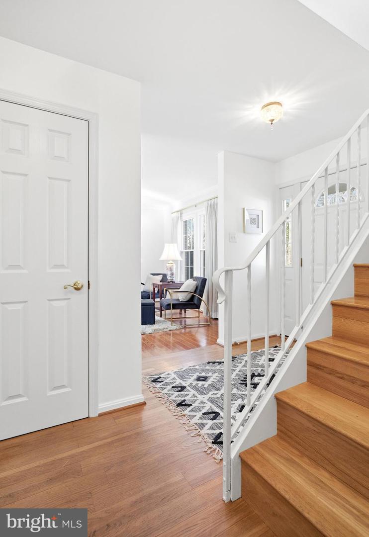 8623 PAPPAS WAY, ANNANDALE, Virginia 22003, 4 Bedrooms Bedrooms, ,2 BathroomsBathrooms,Residential,For sale,8623 PAPPAS WAY,VAFX2269806 MLS # VAFX2269806