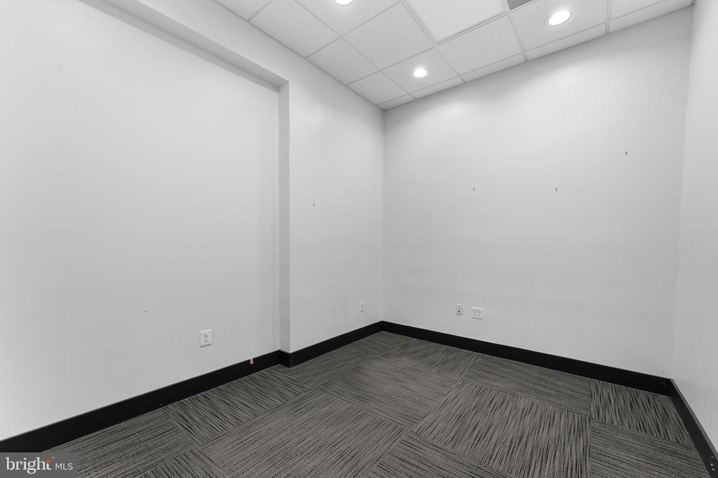 7373 COMFORT INN DR, WARRENTON, Virginia 20187, ,Land,For sale,7373 COMFORT INN DR,VAFQ2018312 MLS # VAFQ2018312