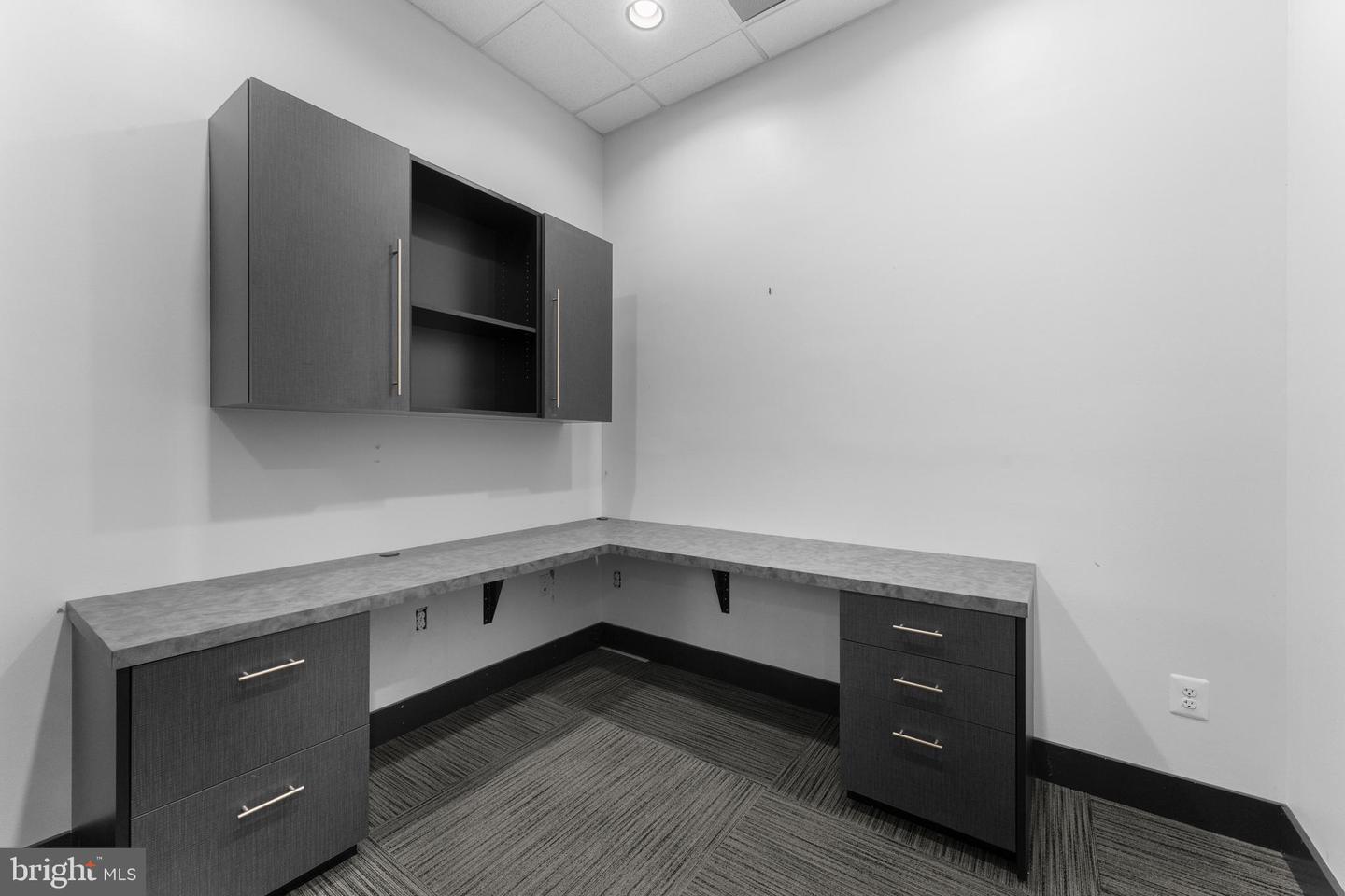 7373 COMFORT INN DR, WARRENTON, Virginia 20187, ,Land,For sale,7373 COMFORT INN DR,VAFQ2018312 MLS # VAFQ2018312