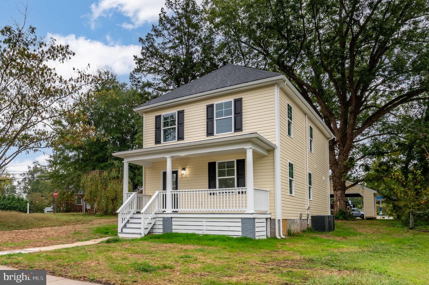 1619 12TH ST, VICTORIA, Virginia 23974, ,Residential,For sale,1619 12TH ST,VALB2000068 MLS # VALB2000068