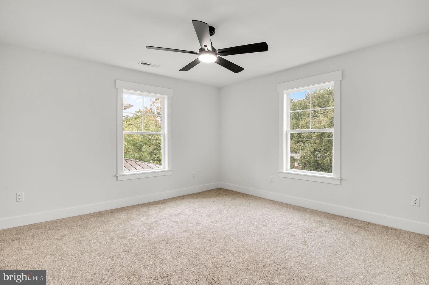 1619 12TH ST, VICTORIA, Virginia 23974, ,Residential,For sale,1619 12TH ST,VALB2000068 MLS # VALB2000068