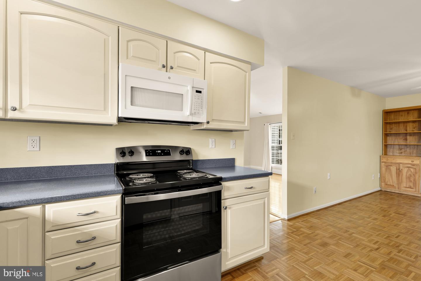 4344 ROLLING STONE WAY, ALEXANDRIA, Virginia 22306, 4 Bedrooms Bedrooms, ,2 BathroomsBathrooms,Residential,For sale,4344 ROLLING STONE WAY,VAFX2269754 MLS # VAFX2269754