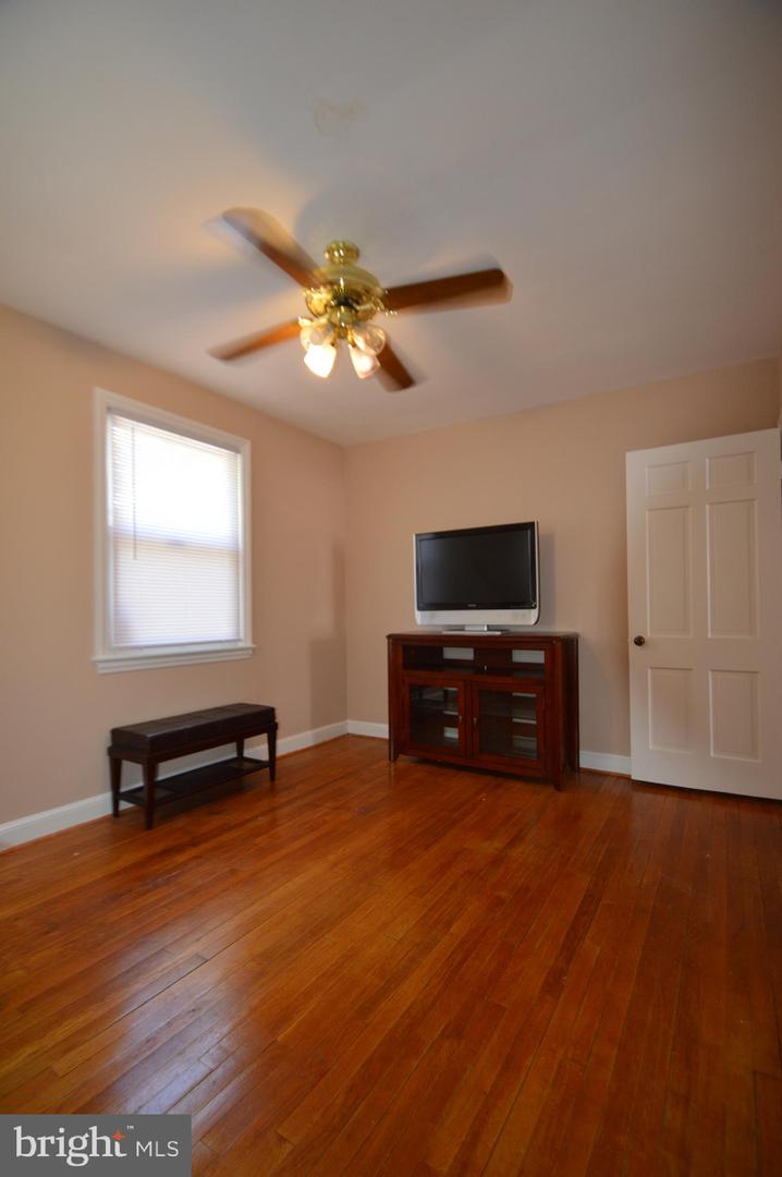 210 PEABODY ST NE, WASHINGTON, District Of Columbia 20011, 5 Bedrooms Bedrooms, ,3 BathroomsBathrooms,Residential,For sale,210 PEABODY ST NE,DCDC2225638 MLS # DCDC2225638