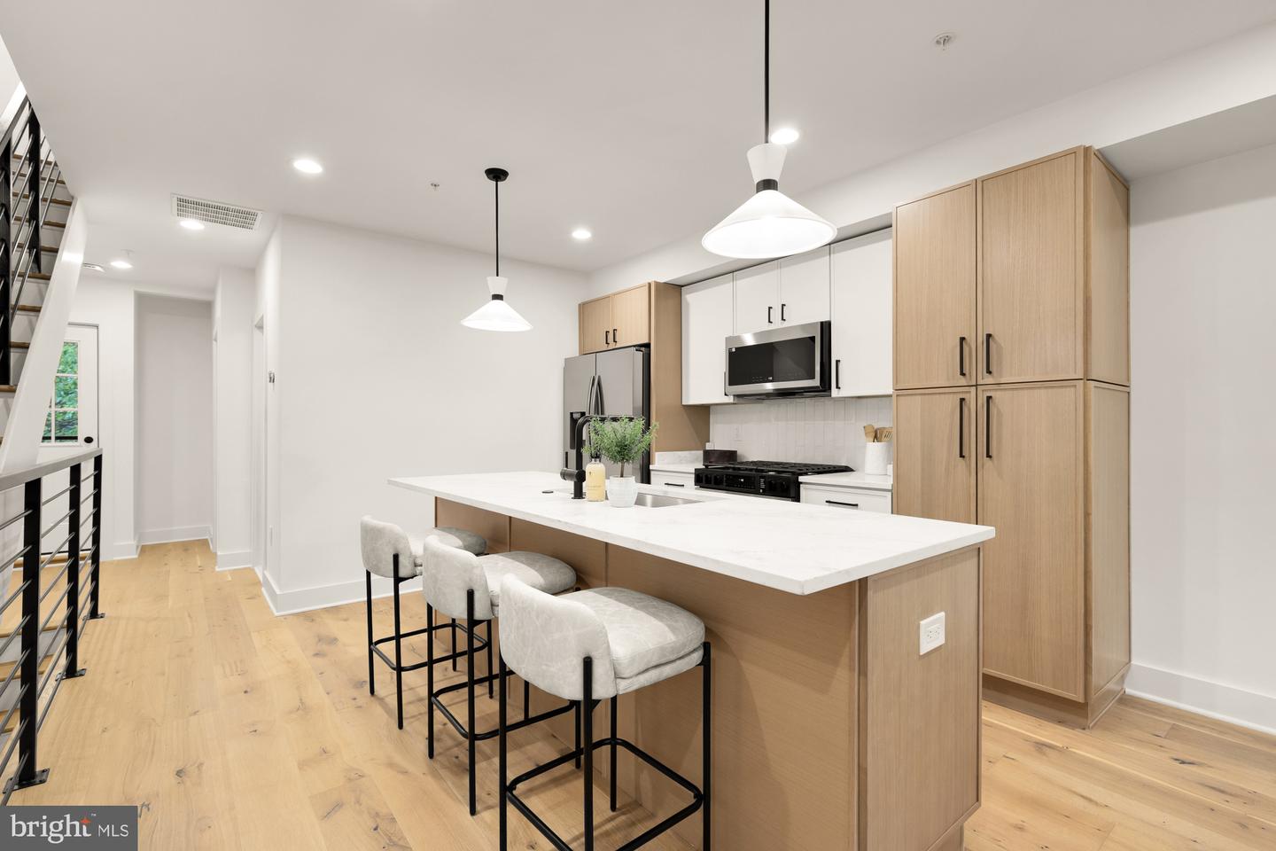 1325 ORREN ST NE #D, WASHINGTON, District Of Columbia 20002, 3 Bedrooms Bedrooms, ,3 BathroomsBathrooms,Residential,For sale,1325 ORREN ST NE #D,DCDC2228892 MLS # DCDC2228892