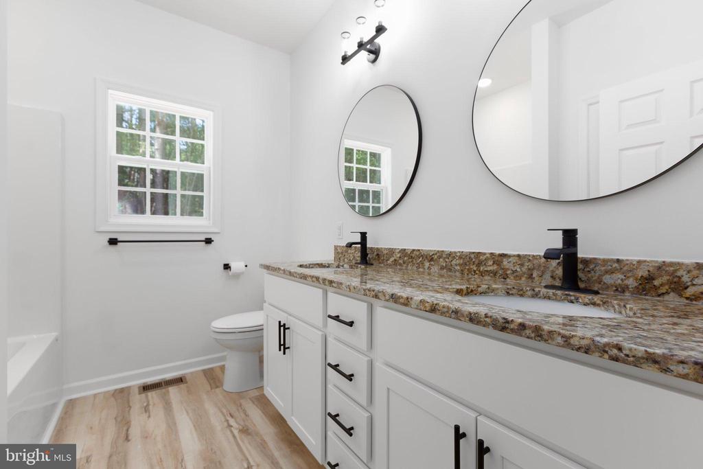 2180 WOODSON HOLLOW RD, BEAVERDAM, Virginia 23015, 3 Bedrooms Bedrooms, ,2 BathroomsBathrooms,Residential,2180 WOODSON HOLLOW RD,VASP2039030 MLS # VASP2039030