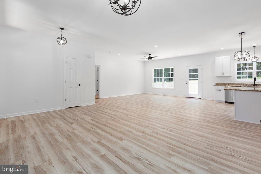 2180 WOODSON HOLLOW RD, BEAVERDAM, Virginia 23015, 3 Bedrooms Bedrooms, ,2 BathroomsBathrooms,Residential,2180 WOODSON HOLLOW RD,VASP2039030 MLS # VASP2039030