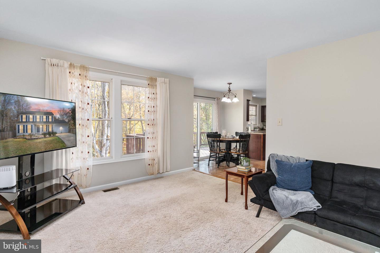 4 ASMEAD PL, STAFFORD, Virginia 22554, 4 Bedrooms Bedrooms, ,3 BathroomsBathrooms,Residential,For sale,4 ASMEAD PL,VAST2044046 MLS # VAST2044046